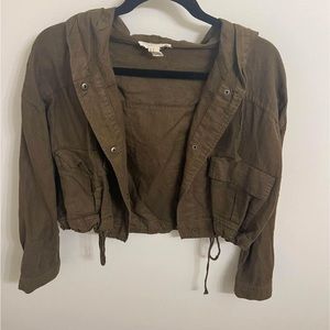Olive army green light jacket forever 21 - women’s Medium M